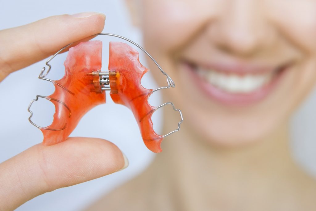 Dental retainer
